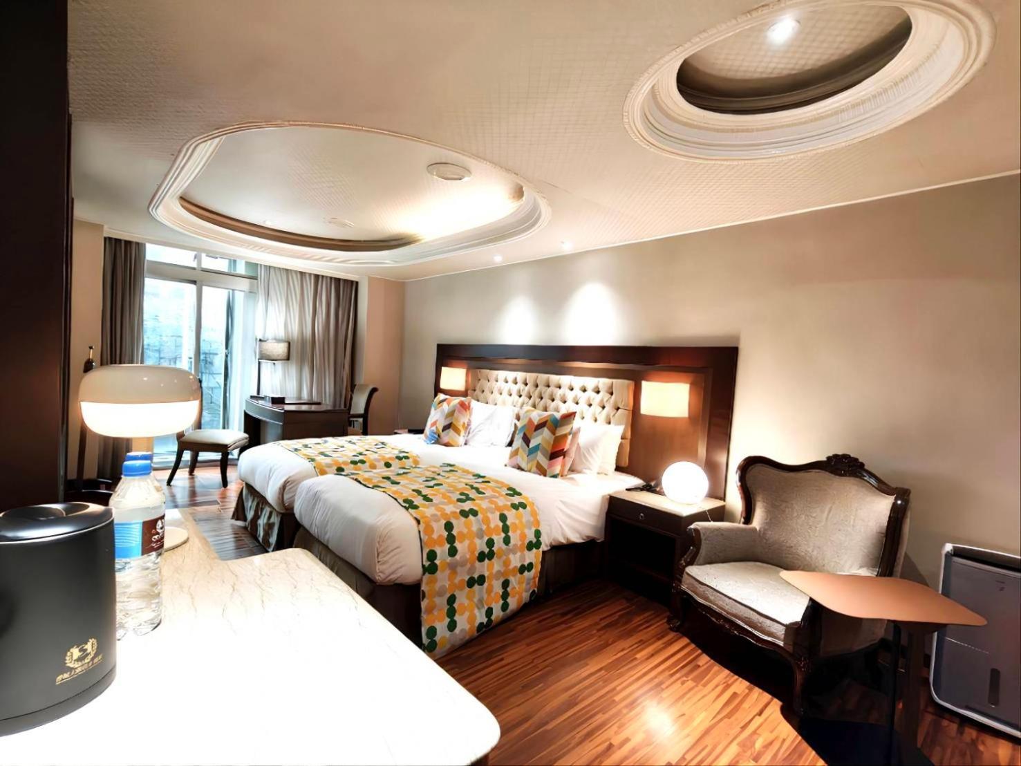 Taipei Charming City Hotel Экстерьер фото